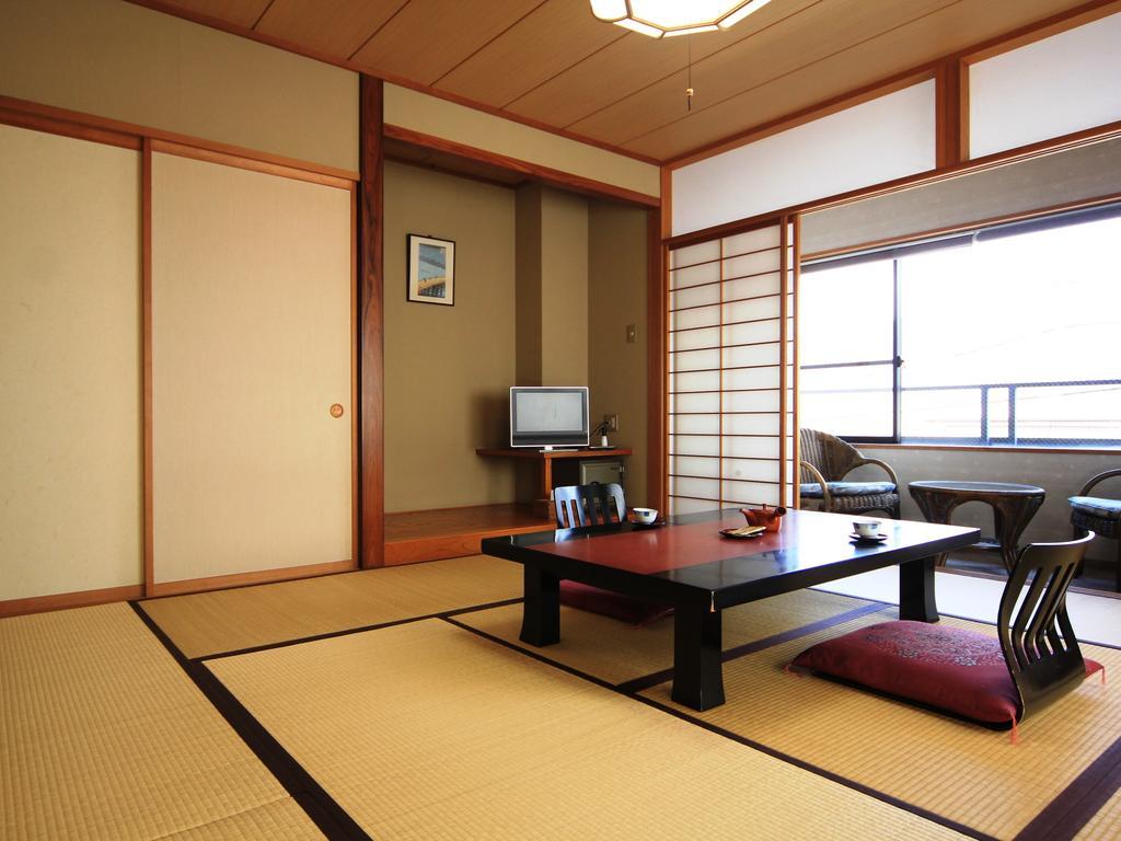 Asahi Club Hotel Chikuma Exterior photo