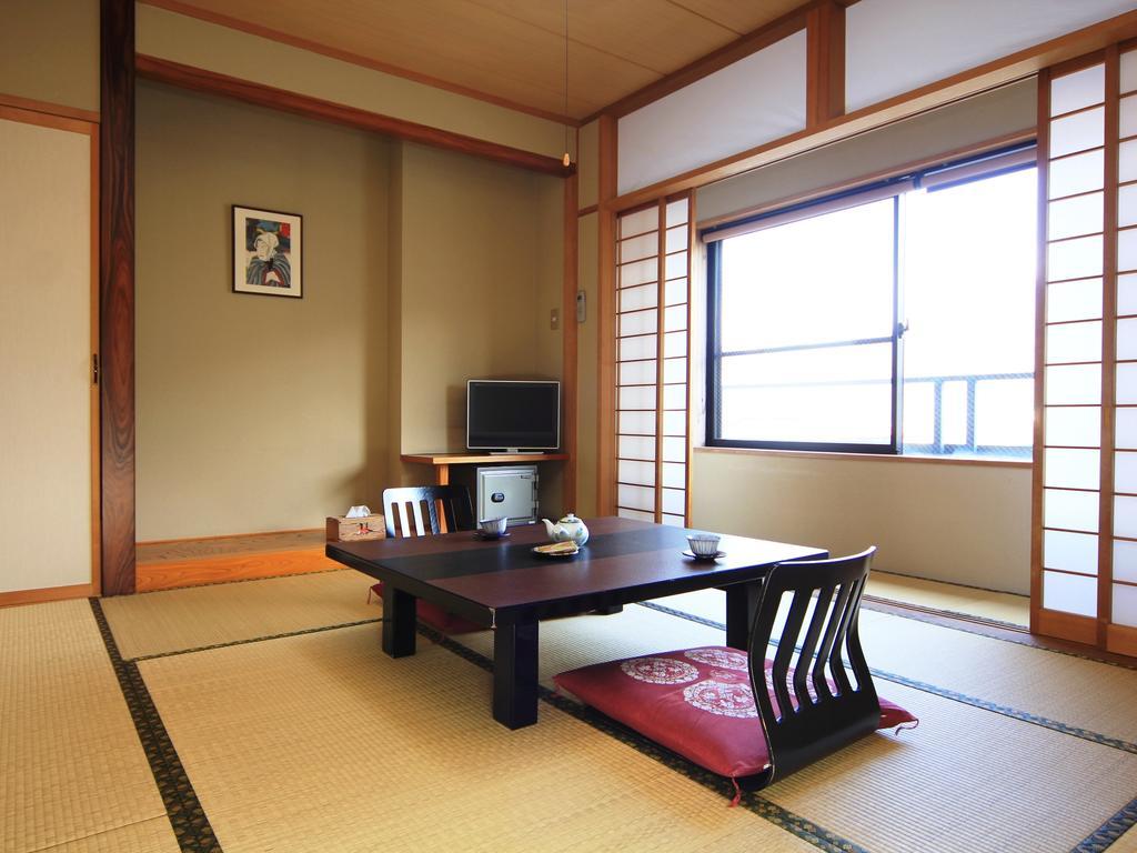 Asahi Club Hotel Chikuma Exterior photo